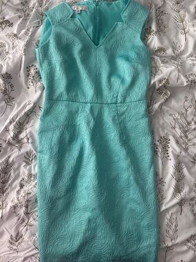 Kasper Aqua Textured V-Neck Midi Sheath Dress
